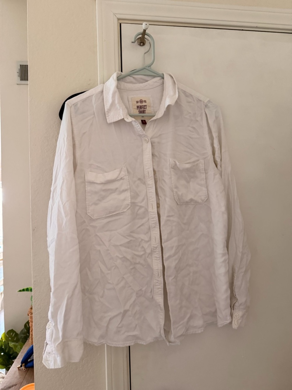 White Women’s Long-Sleeve Button-Up